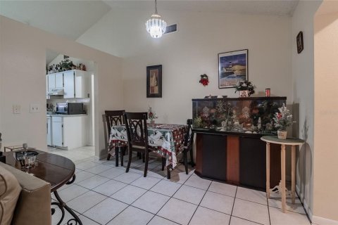 House in Lakeland, Florida 4 bedrooms, 164.34 sq.m. № 1540656 - photo 10