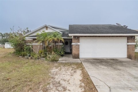 House in Lakeland, Florida 4 bedrooms, 164.34 sq.m. № 1540656 - photo 3