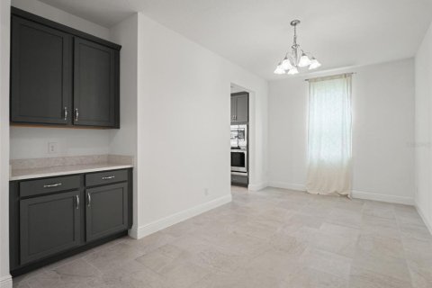 House in Minneola, Florida 6 bedrooms, 412.02 sq.m. № 2203694 - photo 20