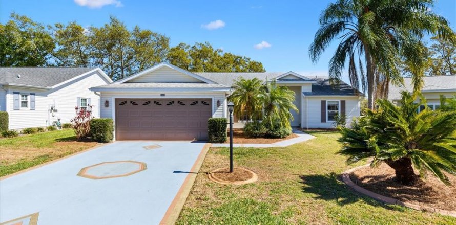 Casa en Leesburg, Florida 3 dormitorios, 157 m2 № 1547958