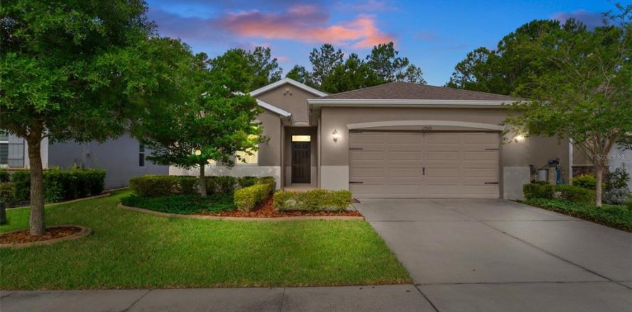 House in Brooksville, Florida 3 bedrooms, 153.2 sq.m. № 1778643