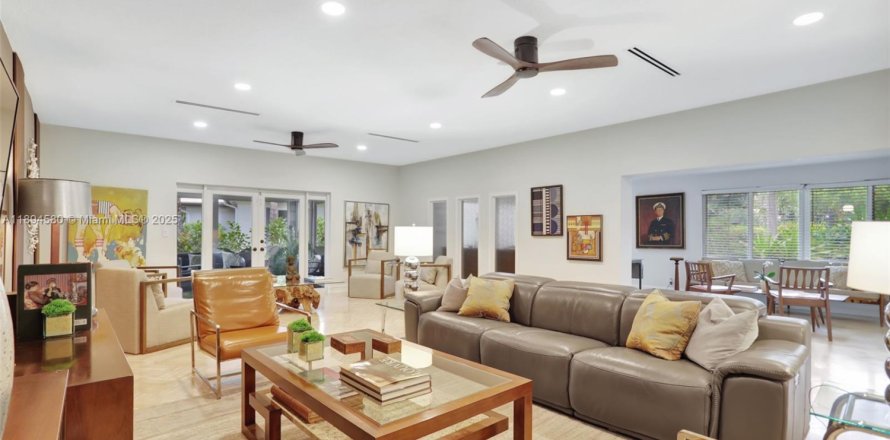 Condo à Pompano Beach, Floride, 3 chambres № 1962994