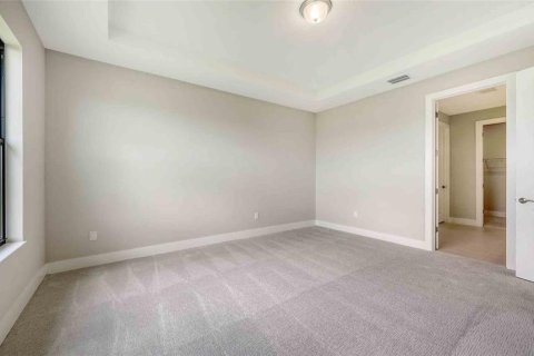 House in Parrish, Florida 3 bedrooms, 231.33 sq.m. № 1534575 - photo 9