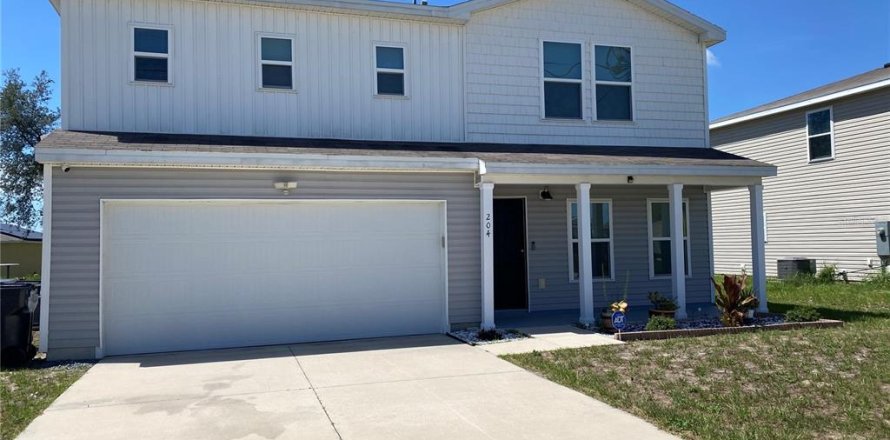 House in Kissimmee, Florida 4 bedrooms, 173.17 sq.m. № 2232373