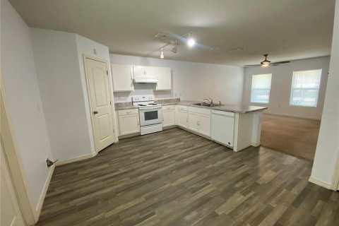 House in Kissimmee, Florida 4 bedrooms, 173.17 sq.m. № 2232373 - photo 6