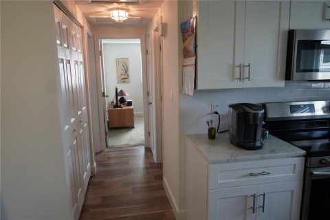 Villa ou maison à vendre à Apollo Beach, Floride: 3 chambres, 145.21 m2 № 2287384 - photo 13