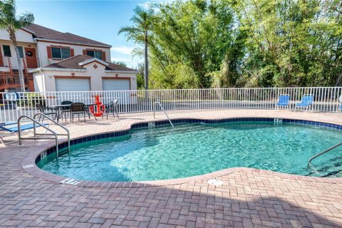 Copropriété à vendre à Sarasota, Floride: 2 chambres, 108.42 m2 № 2208525 - photo 24