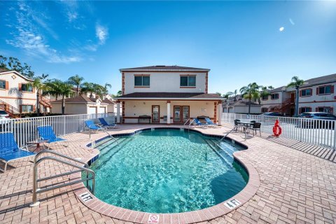Copropriété à vendre à Sarasota, Floride: 2 chambres, 108.42 m2 № 2208525 - photo 25