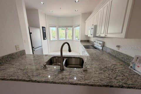Copropriété à vendre à Sarasota, Floride: 2 chambres, 108.42 m2 № 2208525 - photo 5