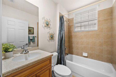 Condo in Cape Coral, Florida, 3 bedrooms  № 2345692 - photo 24