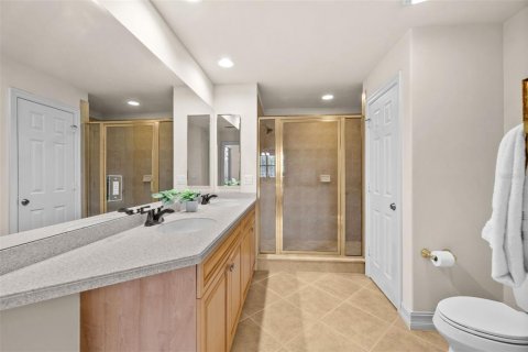 Condo in Cape Coral, Florida, 3 bedrooms  № 2345692 - photo 21