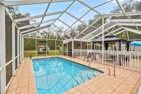 Villa ou maison à vendre à Dunnellon, Floride: 5 chambres, 312.52 m2 № 1545580 - photo 4