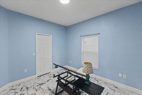 House in Edgewater, Florida 4 bedrooms, 208.57 sq.m. № 2223312 - photo 19