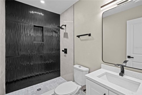 House in Tampa, Florida 3 bedrooms, 122.91 sq.m. № 1805214 - photo 19