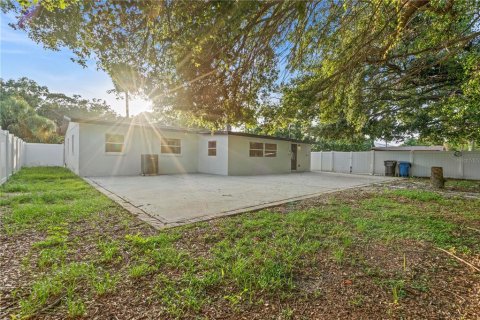 Villa ou maison à vendre à Tampa, Floride: 3 chambres, 122.91 m2 № 1805214 - photo 30