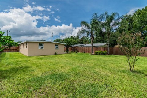 Villa ou maison à vendre à Auburndale, Floride: 4 chambres, 109.62 m2 № 2399325 - photo 10