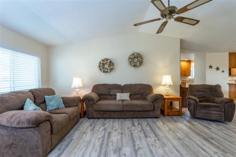 Casa en venta en Palm Coast, Florida, 3 dormitorios, 137.59 m2 № 1900885 - foto 13