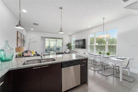 Adosado en alquiler en Clermont, Florida, 3 dormitorios, 140.47 m2 № 1910371 - foto 14
