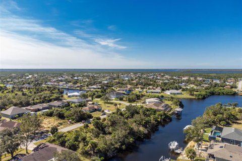 Terreno en venta en Port Charlotte, Florida № 885564 - foto 13