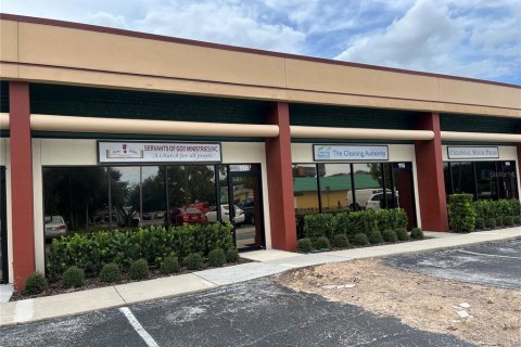 Immobilier commercial à vendre à Apopka, Floride: 148.64 m2 № 1909398 - photo 2