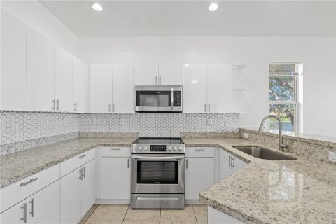 Casa en venta en Homestead, Florida, 3 dormitorios, 187.11 m2 № 1855230 - foto 15