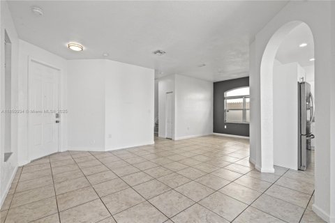Casa en venta en Homestead, Florida, 3 dormitorios, 187.11 m2 № 1855230 - foto 3