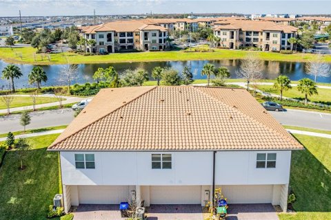 Townhouse in Orlando, Florida 3 bedrooms, 158.68 sq.m. № 1195810 - photo 24