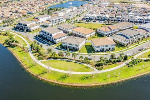 Townhouse in Orlando, Florida 3 bedrooms, 158.68 sq.m. № 1195810 - photo 28