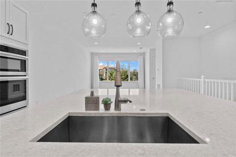 Townhouse in Orlando, Florida 3 bedrooms, 158.68 sq.m. № 1195810 - photo 19