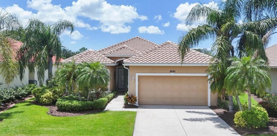 Villa ou maison à North Port, Floride 3 chambres, 169.36 m2 № 2354530
