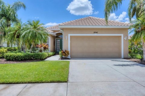 Villa ou maison à vendre à North Port, Floride: 3 chambres, 169.36 m2 № 2354530 - photo 7
