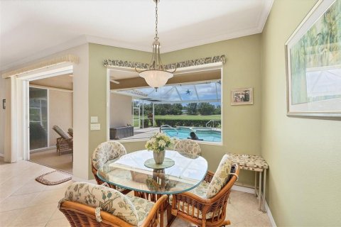 Villa ou maison à vendre à North Port, Floride: 3 chambres, 169.36 m2 № 2354530 - photo 19