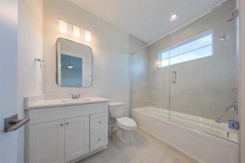Купить таунхаус в Тампа, Флорида 6 комнат, 228.45м2, № 2350101 - фото 13