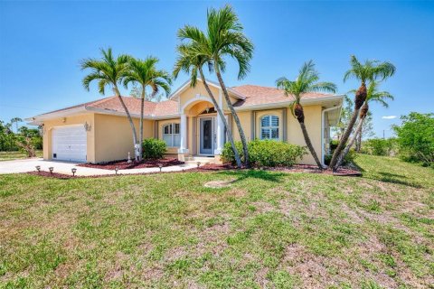 Casa en venta en Port Charlotte, Florida, 3 dormitorios, 172.52 m2 № 1725591 - foto 3
