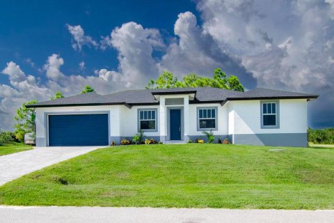 Casa en alquiler en Port Charlotte, Florida, 4 dormitorios, 240.34 m2 № 2168665 - foto 2