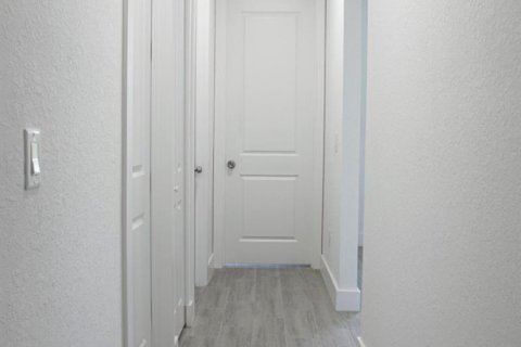 Casa en alquiler en Port Charlotte, Florida, 4 dormitorios, 240.34 m2 № 2168665 - foto 13