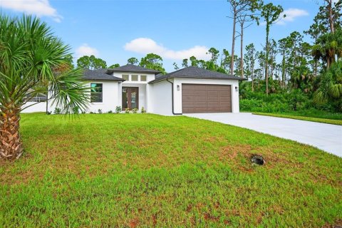 House in North Port, Florida 3 bedrooms, 144.93 sq.m. № 1835528 - photo 3