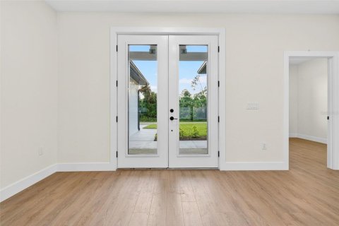 House in North Port, Florida 3 bedrooms, 144.93 sq.m. № 1835528 - photo 9
