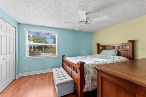 Casa en venta en Tampa, Florida, 4 dormitorios, 156.08 m2 № 1904674 - foto 13