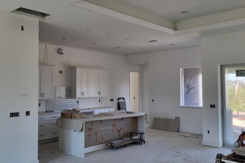 House in Rotonda, Florida 3 bedrooms, 176.61 sq.m. № 1718193 - photo 5