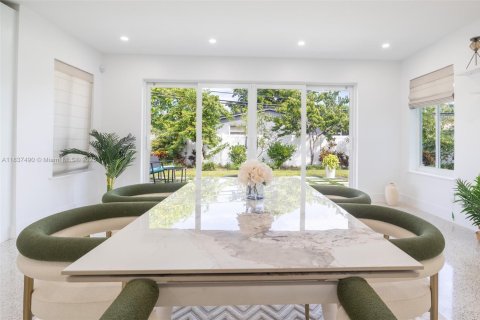Villa ou maison à vendre à Pompano Beach, Floride: 3 chambres, 133.22 m2 № 1822157 - photo 10