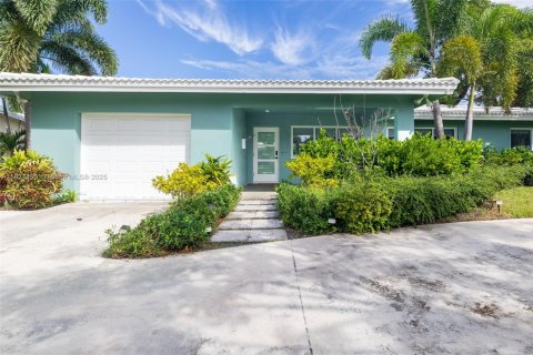 Villa ou maison à vendre à Pompano Beach, Floride: 3 chambres, 133.22 m2 № 1822157 - photo 3