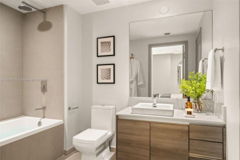 Снять в аренду кондоминиум в Майами, Флорида 47.01м2, № 1960963 - фото 13