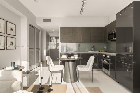 Снять в аренду кондоминиум в Майами, Флорида 47.01м2, № 1960963 - фото 8