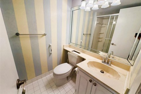 Condo in Lauderhill, Florida, 3 bedrooms  № 2170048 - photo 10