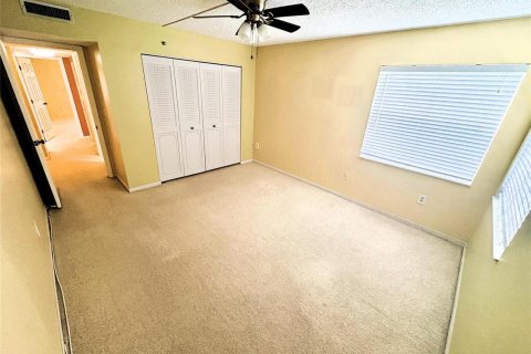 Condo in Lauderhill, Florida, 3 bedrooms  № 2170048 - photo 12