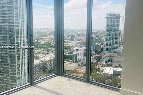 Copropriété à vendre à Miami, Floride: 1 chambre, 87.7 m2 № 1864932 - photo 4