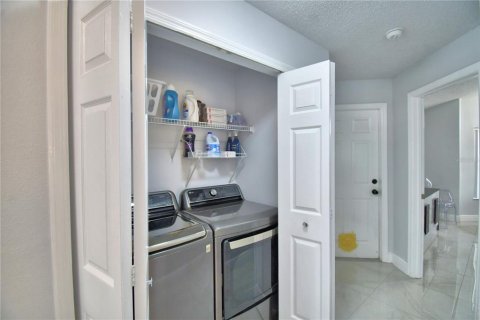 Villa ou maison à vendre à Davenport, Floride: 4 chambres, 142.23 m2 № 2135058 - photo 16
