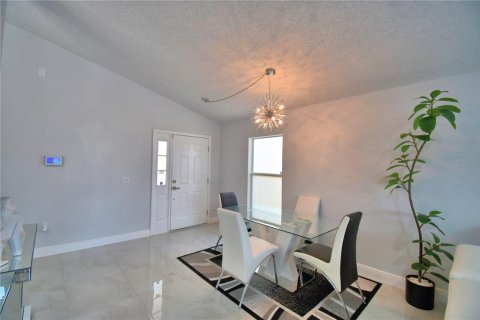Villa ou maison à vendre à Davenport, Floride: 4 chambres, 142.23 m2 № 2135058 - photo 7