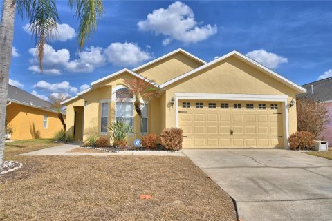 Casa en Davenport, Florida 4 dormitorios, 142.23 m2 № 2135058